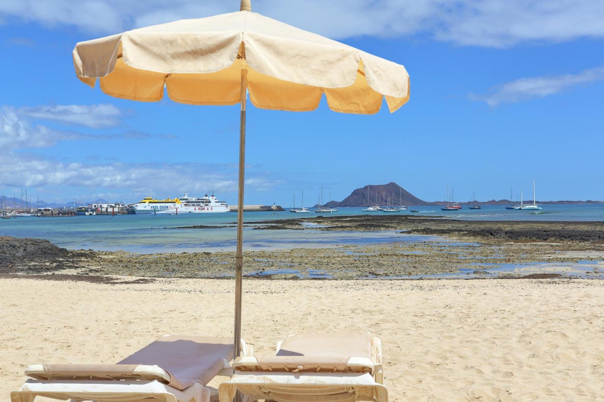 Oasis Royal Apartment Corralejo Exterior photo